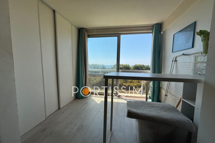 Appartement à vendre à Saint-laurent-du-var — Vue mer — photo 9