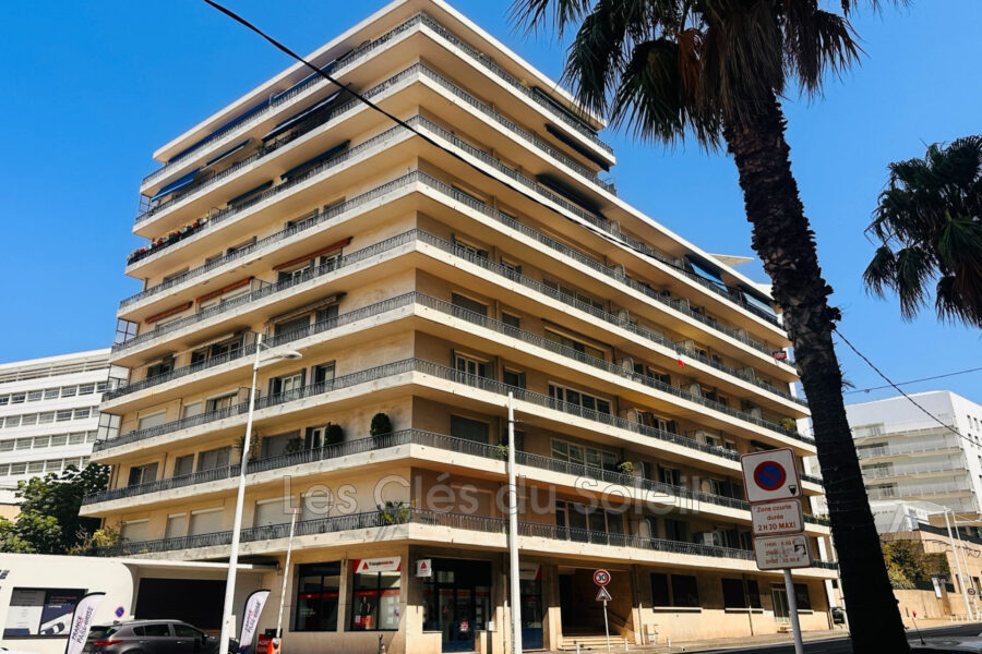 Appartement à vendre à Toulon — Vue sur la ville — photo 4