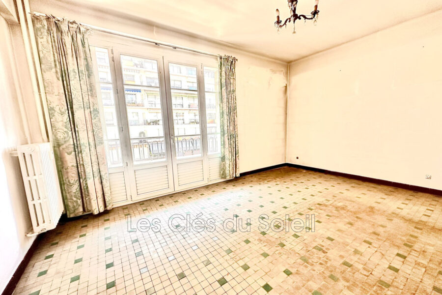Appartement à vendre à Toulon — Vue sur la ville — photo 6