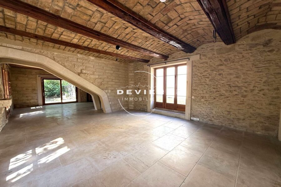 Maison à vendre à Castries — Vue parc — photo 8