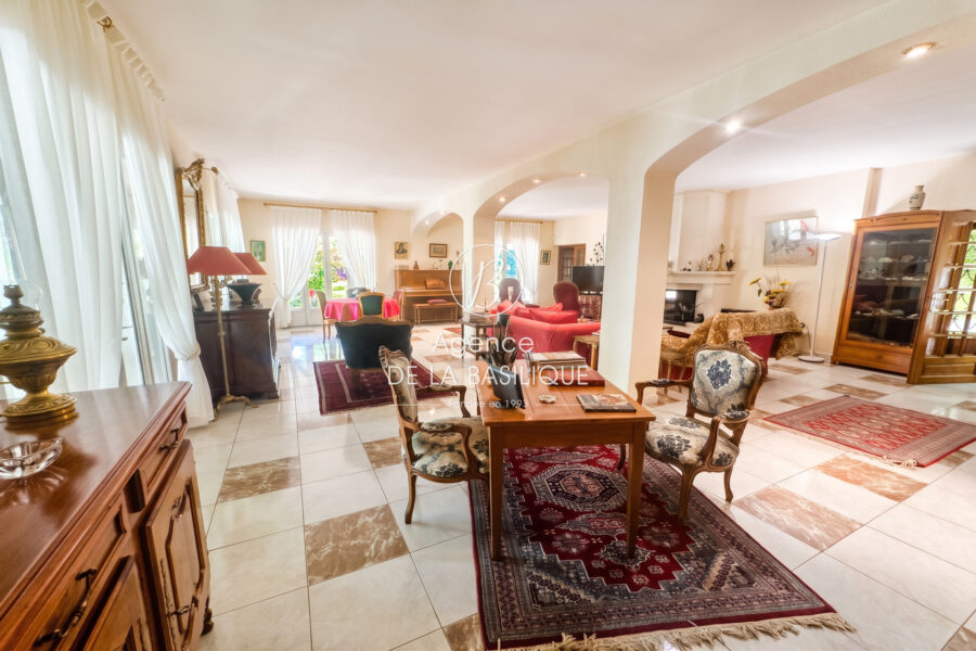 Maison à vendre à Tourves — Vue nature — photo 10