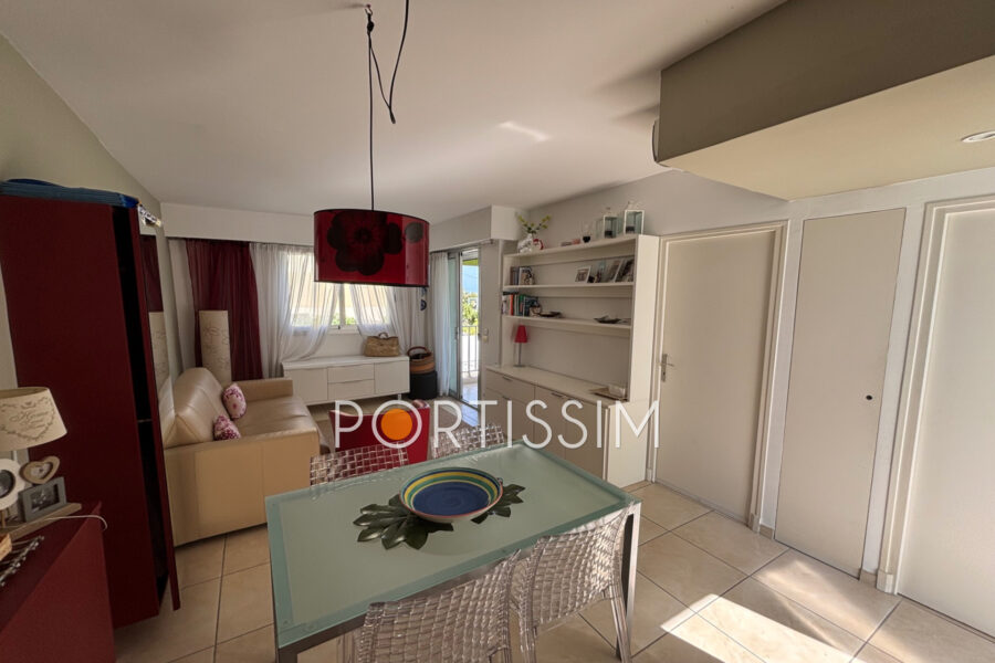 Appartement à vendre à Saint-laurent-du-var — Vue marina / port — photo 7