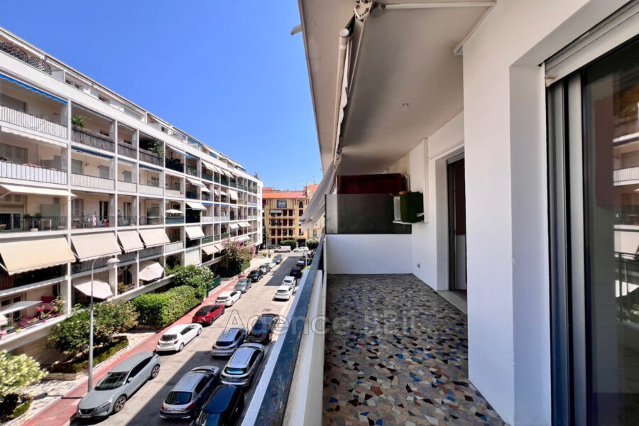 Appartement à vendre à Nice — Vue sur la ville — photo 14