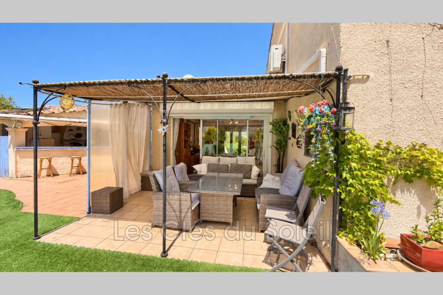 Maison à vendre à Le val — Vue parc & jardin — photo 10
