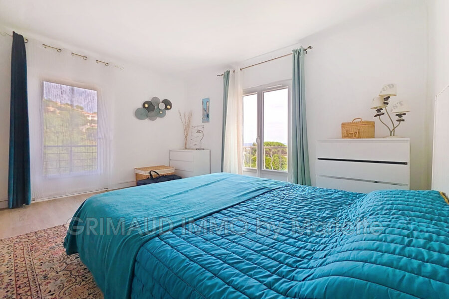 Maison à vendre à Les issambres — Vue mer — photo 7