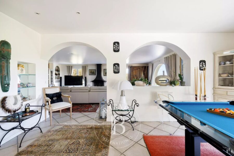 Maison à vendre à Anglet — Vue sur la ville — photo 9