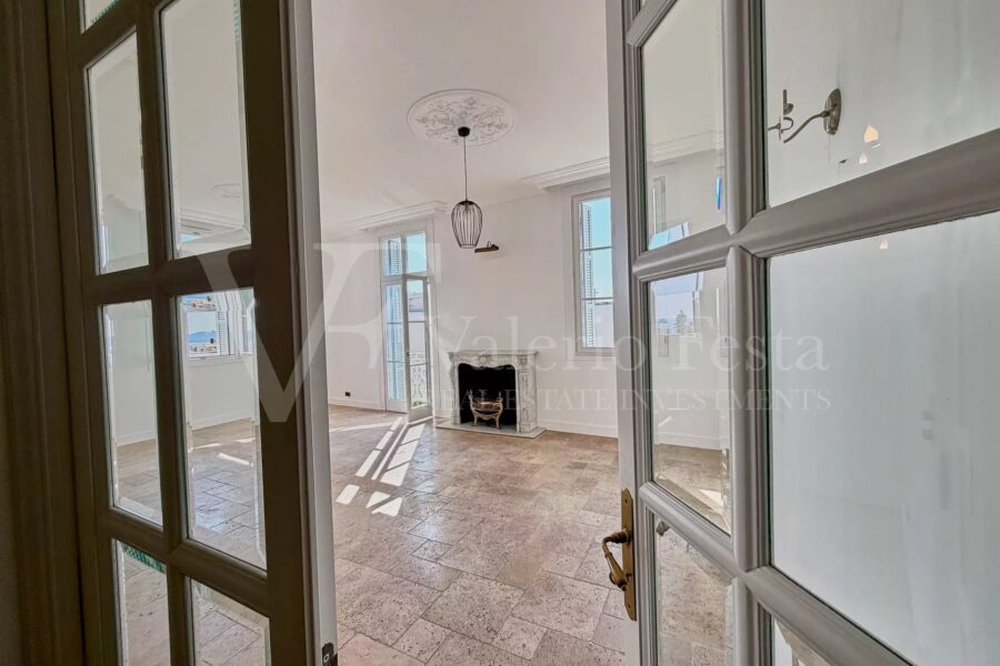 Appartement à vendre à Beaulieu-sur-mer — Vue mer — photo 7