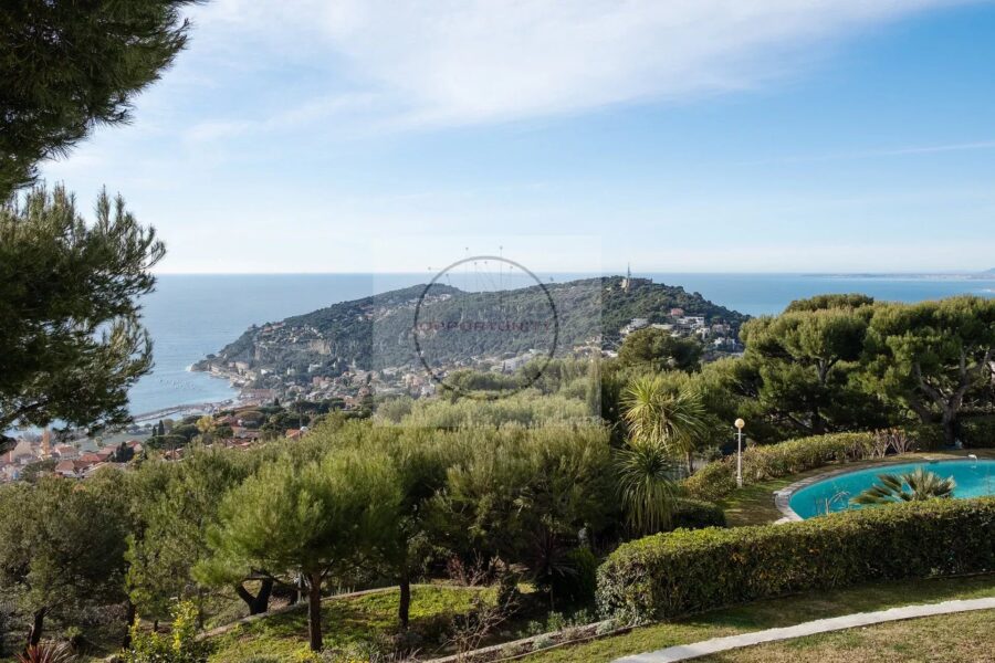 Appartement à vendre à Villefranche-sur-mer — Vue mer — photo 1