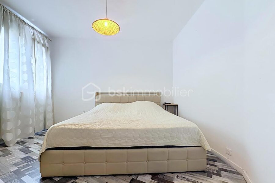 Appartement à vendre à Echirolles — Vue sur la ville — photo 8