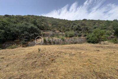 Terrain à vendre à Prades