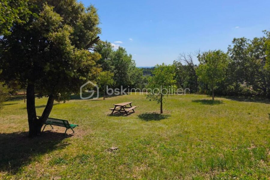 Appartement à vendre à Greoux les bains — Vue nature — photo 7