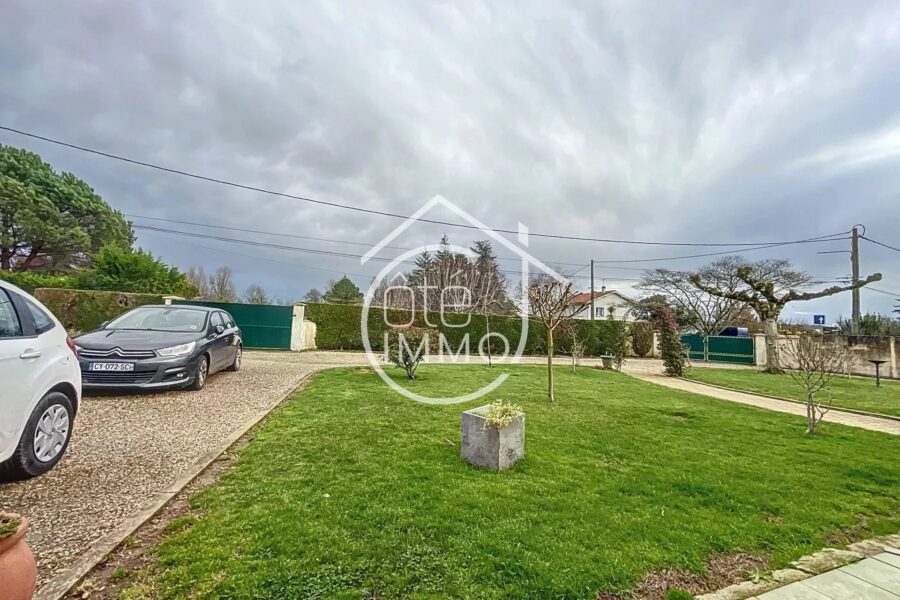 Maison à vendre à Saint-pey-de-castets — Vue parc — photo 14