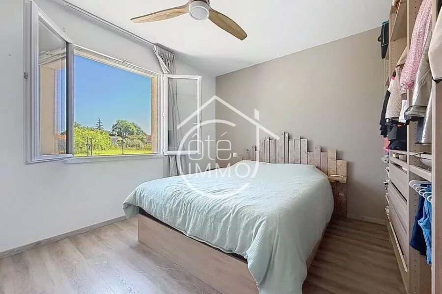 Maison à vendre à Lamothe-montravel — Vue parc — photo 1