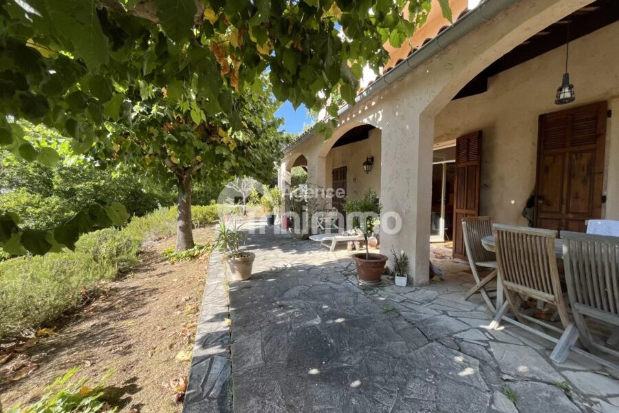 Maison à vendre à Berre-les-alpes — Vue montagne — photo 14