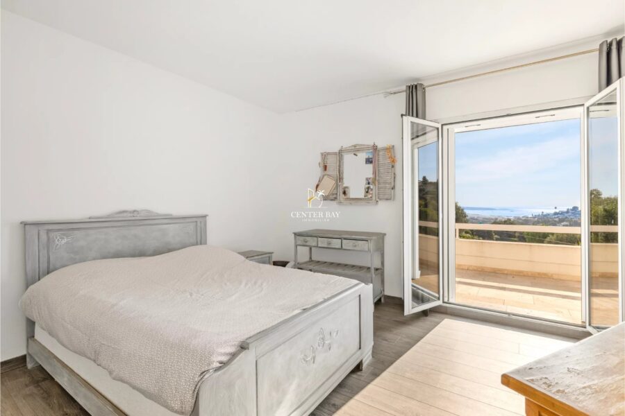 Maison à vendre à Antibes — Vue mer — photo 18