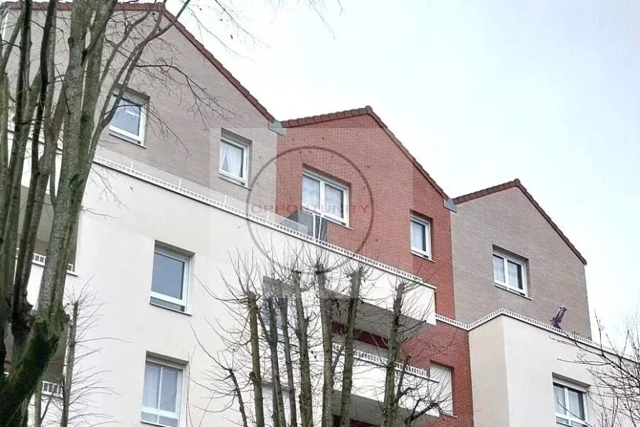 Appartement à vendre à Neuilly-sur-marne — Vue parc — photo 2