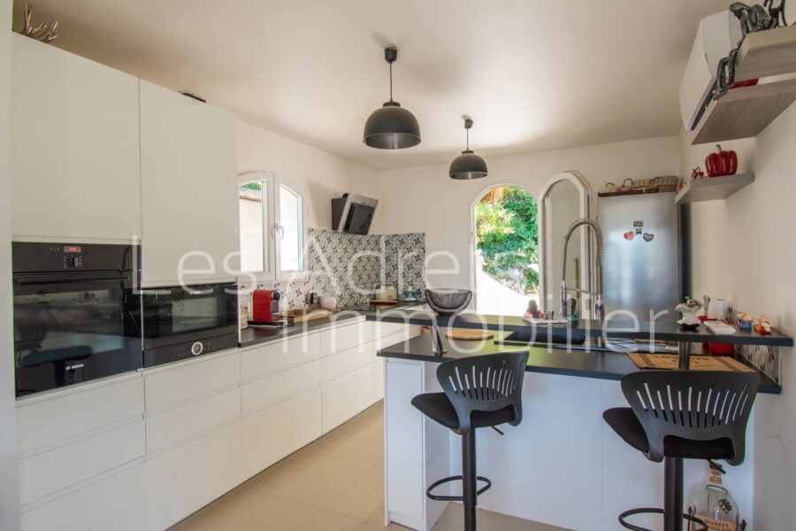 Maison à vendre à Les adrets-de-l&rsquo;estérel — Vue montagne — photo 13