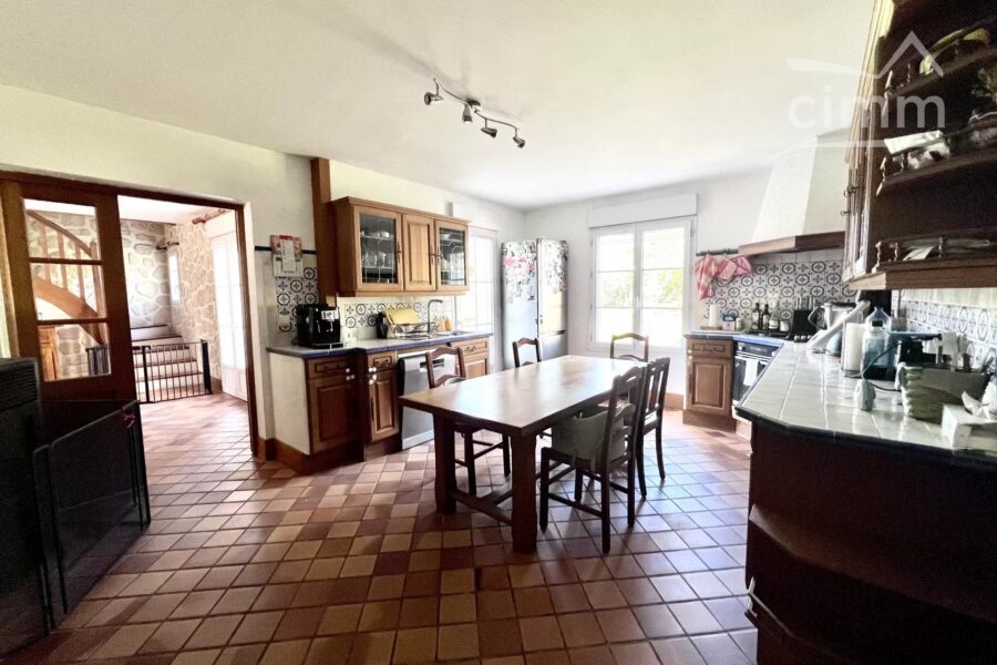 Maison à vendre à Chamant — Vue parc — photo 6