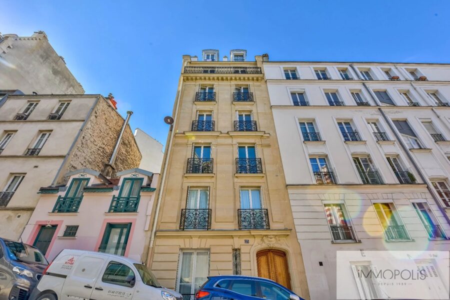 Appartement à vendre à Paris 18ème — Vue sur la ville — photo 16