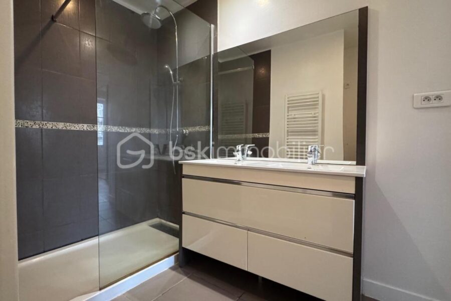 Appartement à vendre à Rennes — Vue sur la ville — photo 9