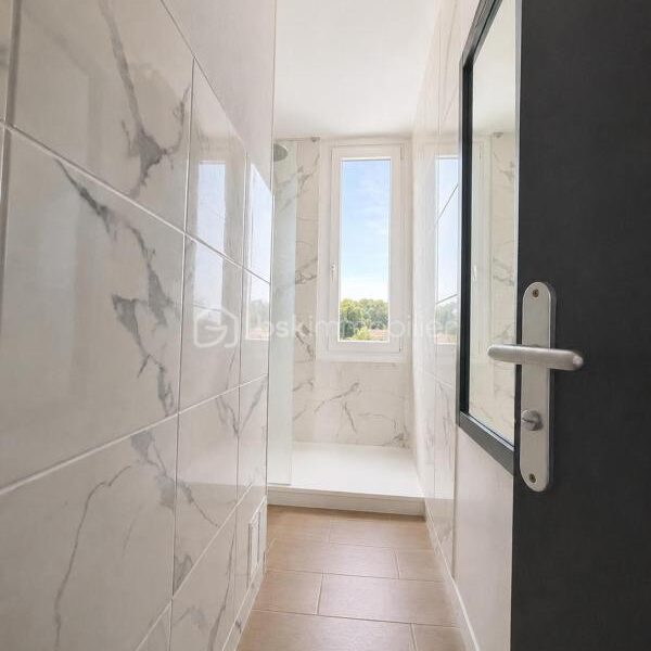 Appartement à vendre à Pierre benite — Vue nature — photo 9