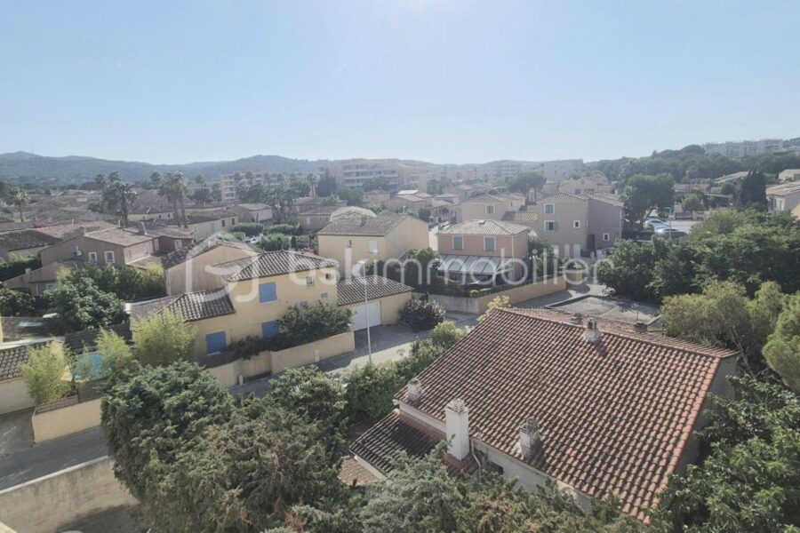 Appartement à vendre à La seyne sur mer — Vue mer — photo 8