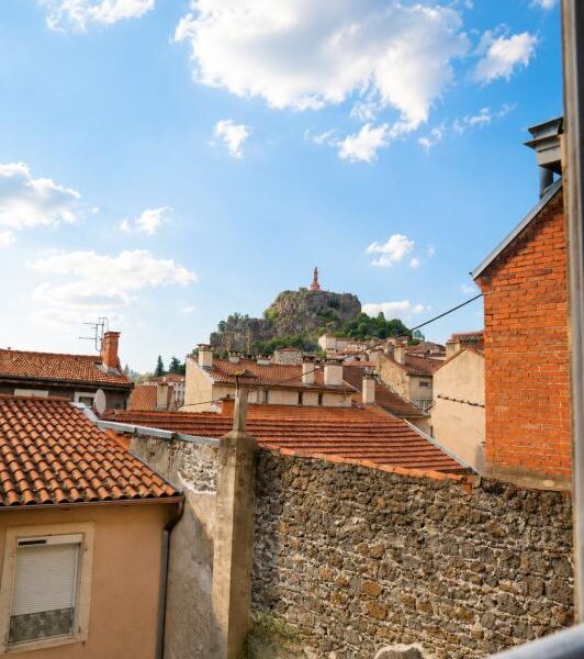 Appartement à vendre à Le puy en velay — Vue sur la ville — photo 1