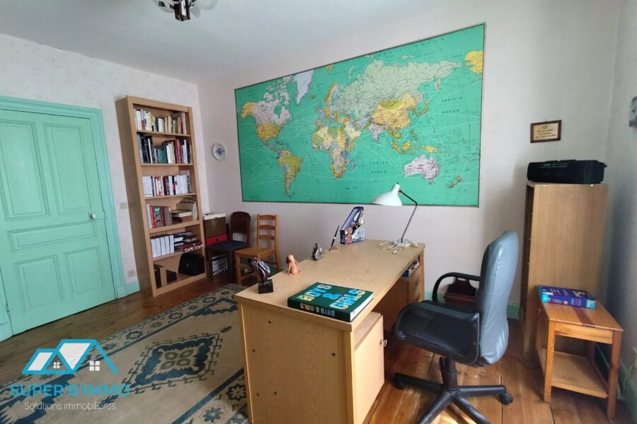Maison à vendre à Saint-privat-du-dragon — Vue montagne — photo 9