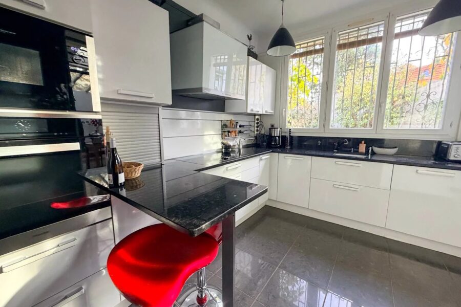 Maison à vendre à Le raincy — Vue parc — photo 8
