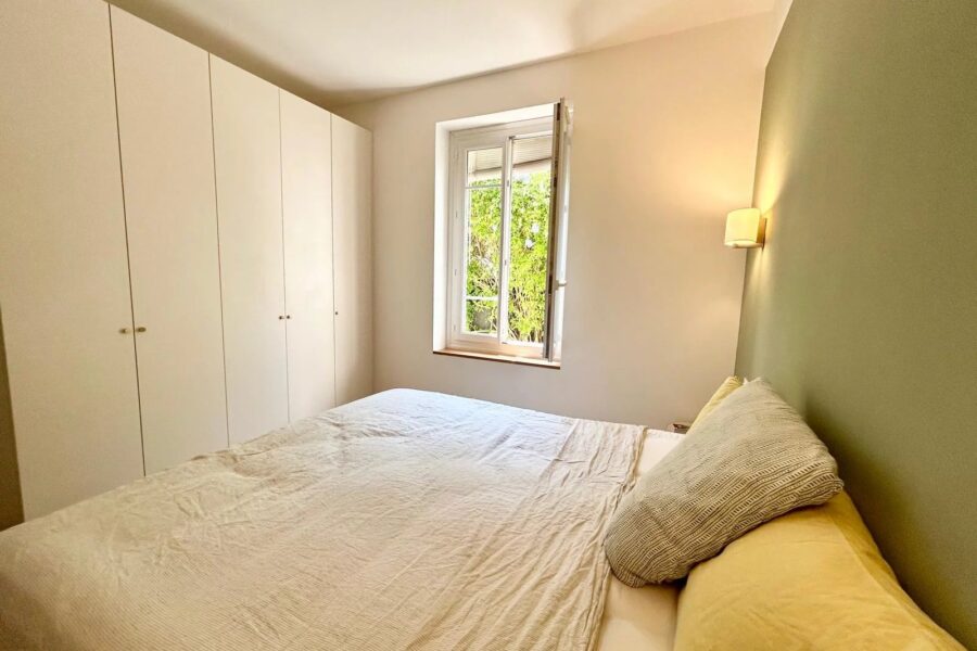 Maison à vendre à Antibes — Vue parc — photo 13