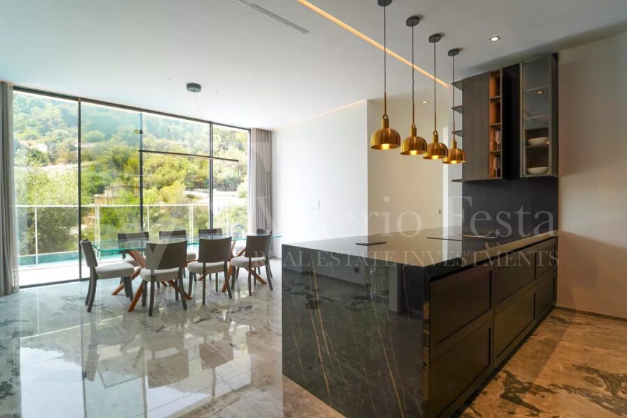 Maison à vendre à Roquebrune-cap-martin — Vue mer — photo 3