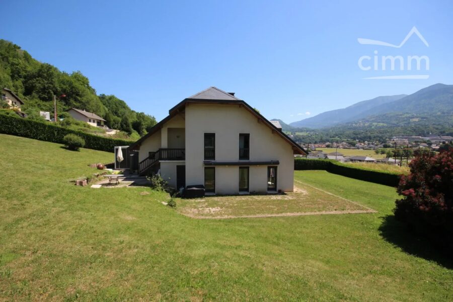 Maison à vendre à Valgelon-la rochette — Vue montagne — photo 3