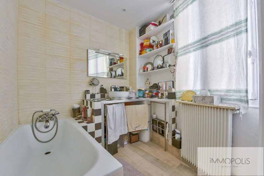 Appartement à vendre à Paris 18ème — Vue sur la ville — photo 13