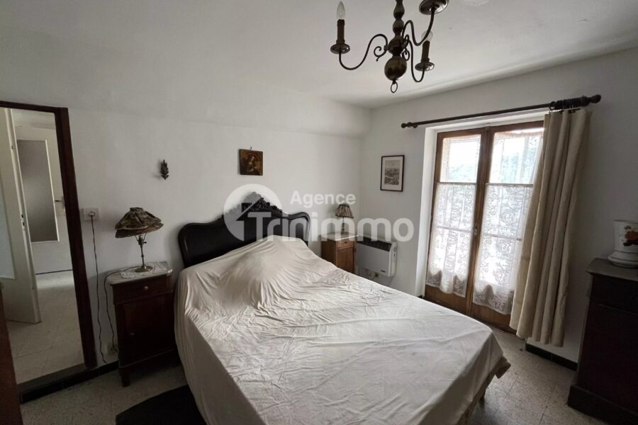 Maison à vendre à Contes — Vue montagne — photo 12