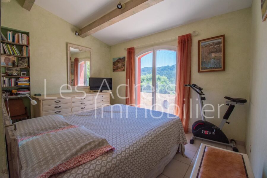Maison à vendre à Les adrets-de-l&rsquo;estérel — Vue montagne — photo 14