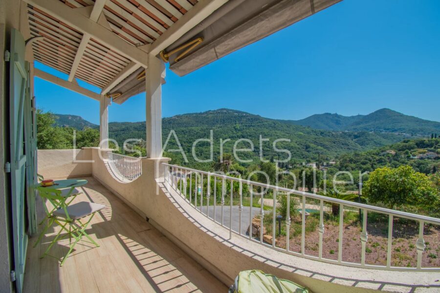 Maison à vendre à Les adrets-de-l&rsquo;estérel — Vue montagne — photo 3