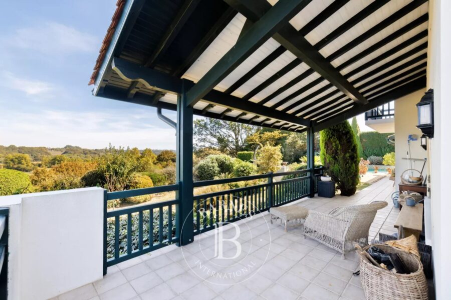 Maison à vendre à Anglet — Vue sur la ville — photo 20