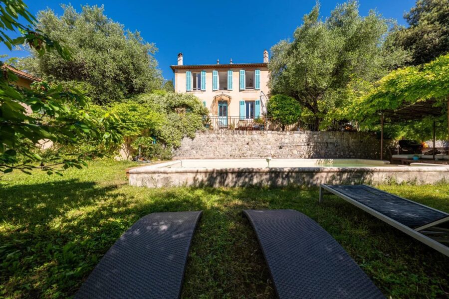 Maison à vendre à Grasse