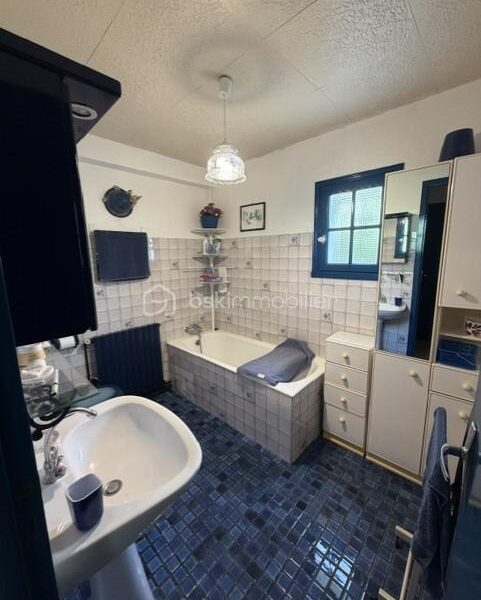 Maison à vendre à Behasque lapiste