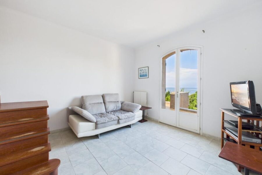 Maison à vendre à Vico