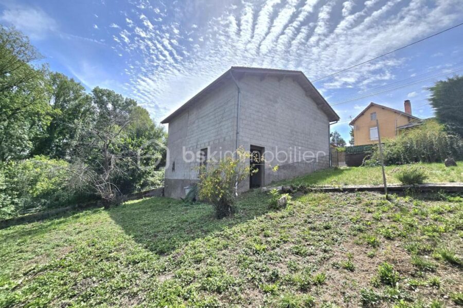 Maison à vendre à Limons