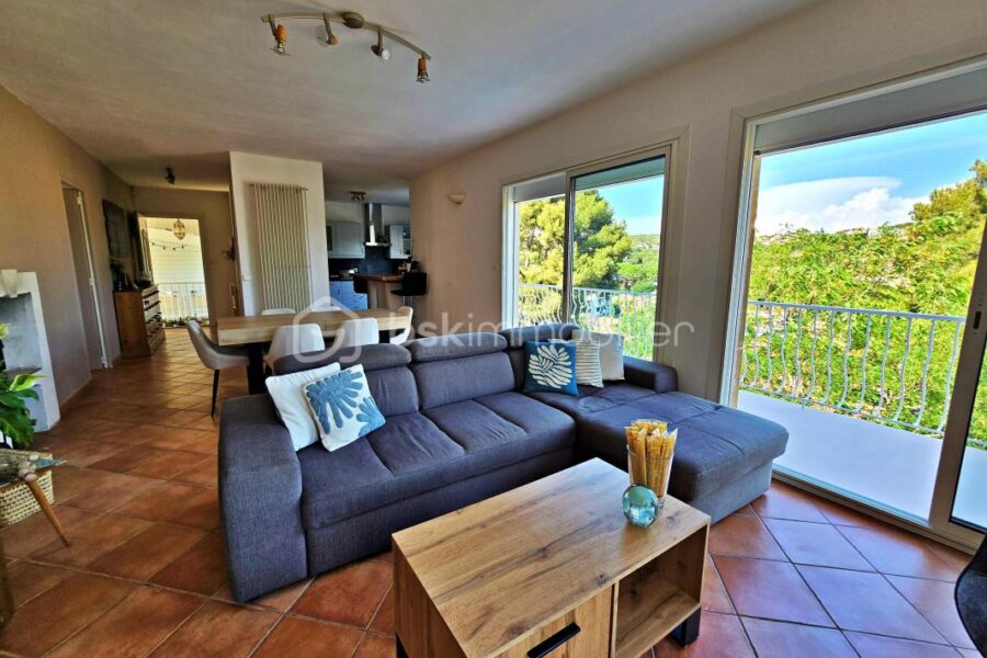 Maison à vendre à Carry le rouet — Vue mer — photo 9