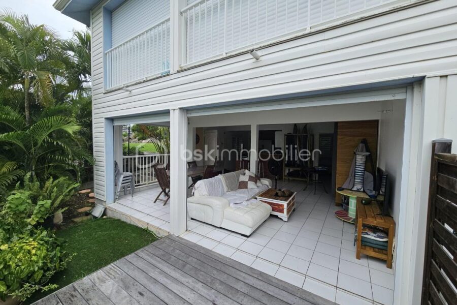 Maison à vendre à Sainte anne — Vue mer — photo 9
