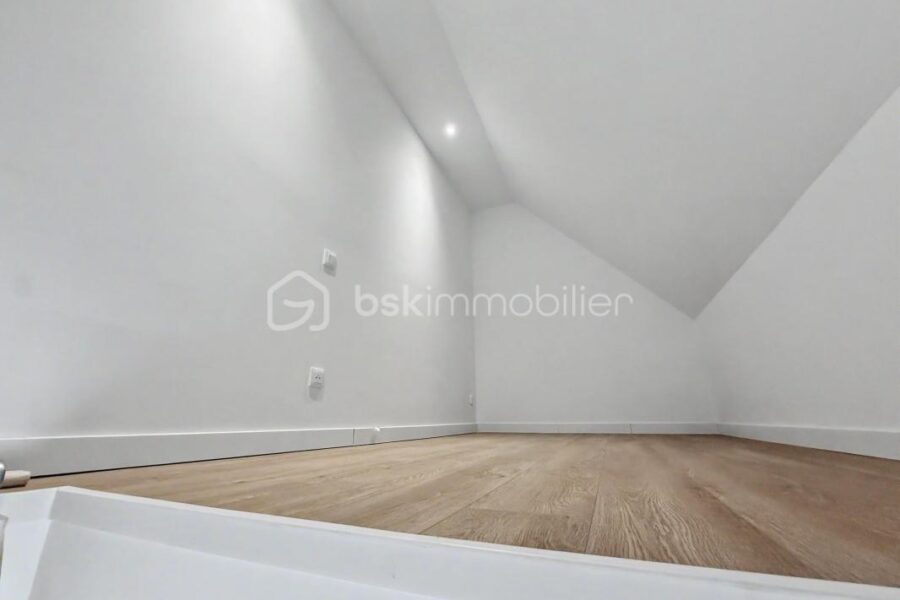 Appartement à vendre à Amiens — Vue sur la ville — photo 9