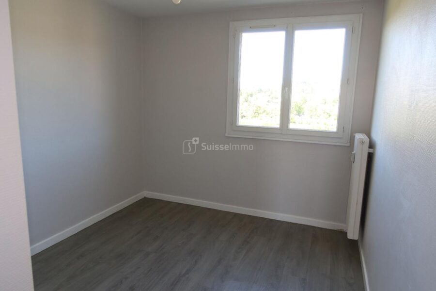 Appartement à vendre à Besancon — Vue sur la ville — photo 9