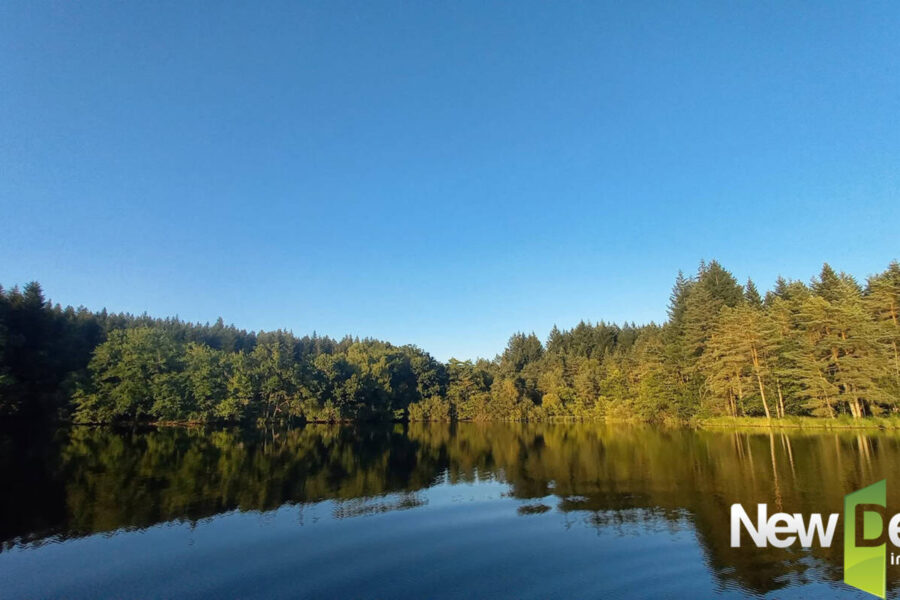 Maison à vendre à Marcillac la croisille — Vue lac — photo 9