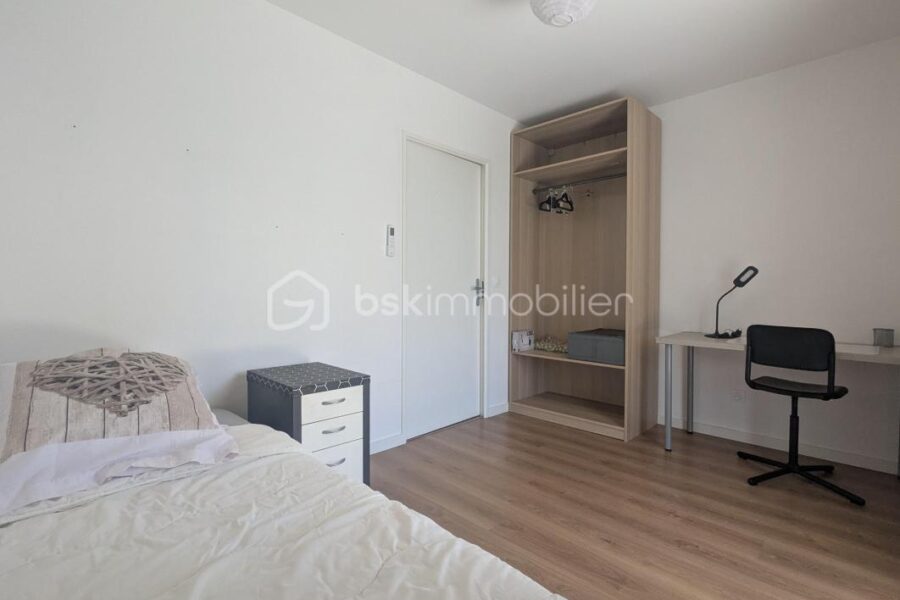 Appartement à louer à Villeurbanne — Vue sur la ville — photo 9