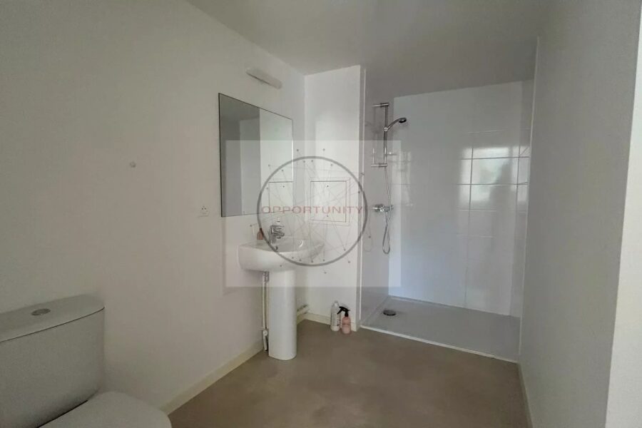 Appartement à vendre à Rosny-sous-Bois — Vue sur la ville — photo 5