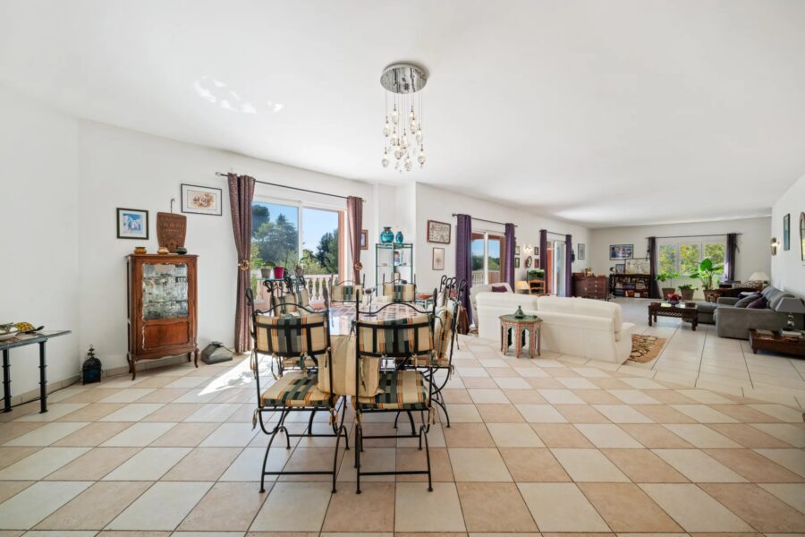 Maison à vendre à Nice — Vue montagne — photo 16