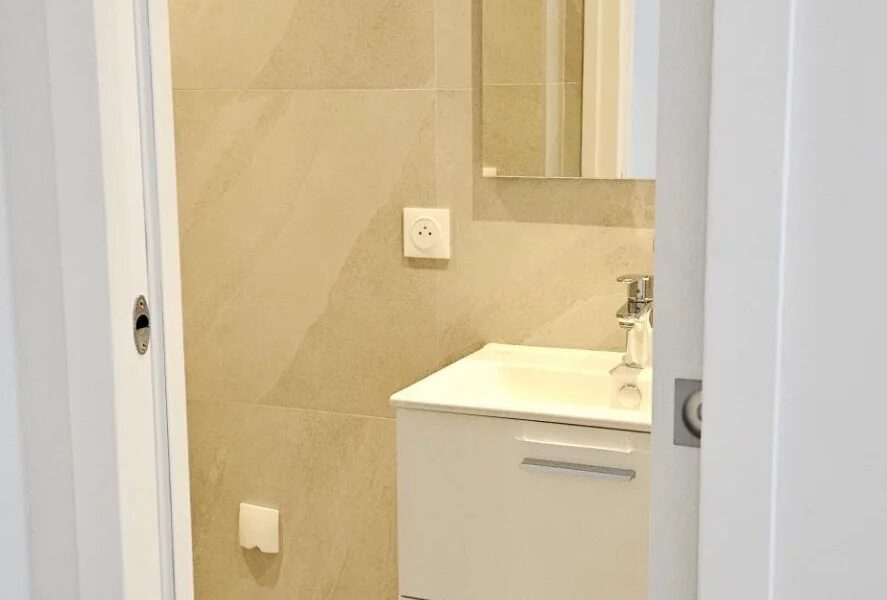 Appartement à vendre à Cannes — Vue sur la ville — photo 12